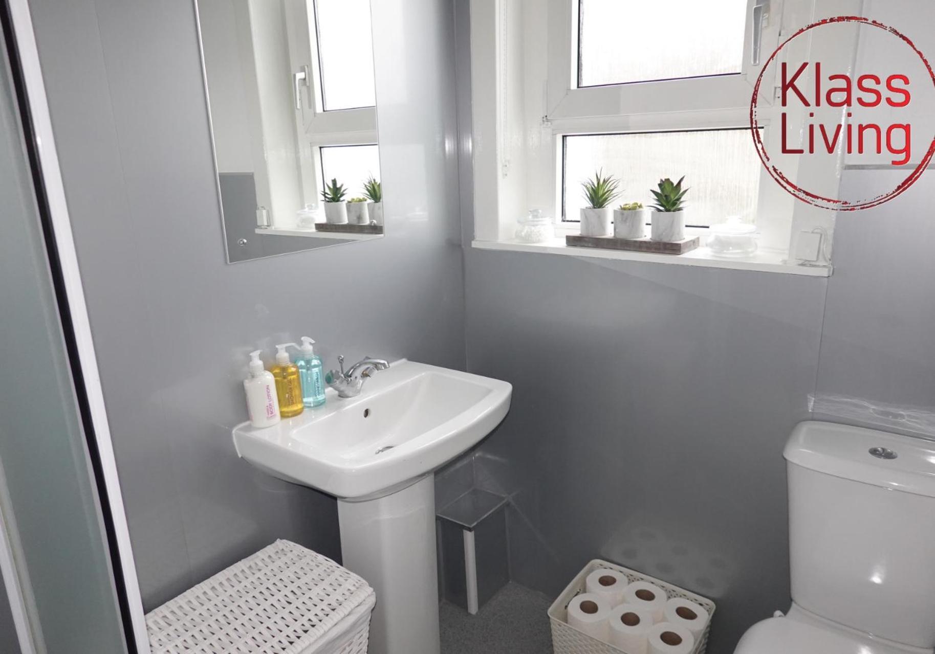 Welsh Drive Apartment By Klass Living Blantyre High Blantyre Buitenkant foto